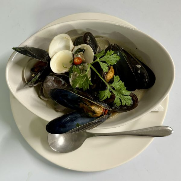 A7. MUSSELS AND CLAMS