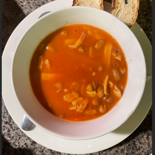 S9. BEANS SOUP